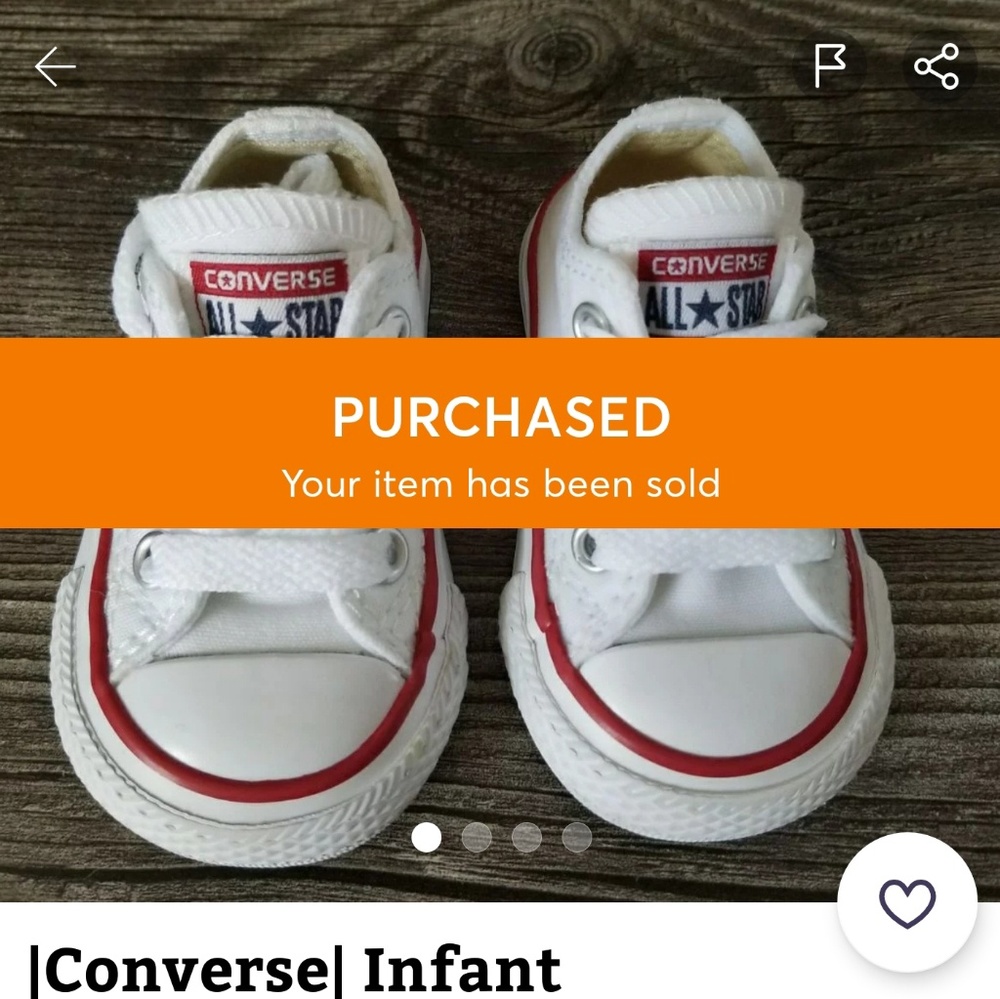 🦁SOLD🦁Converse All Star Infant Chucks Size 2